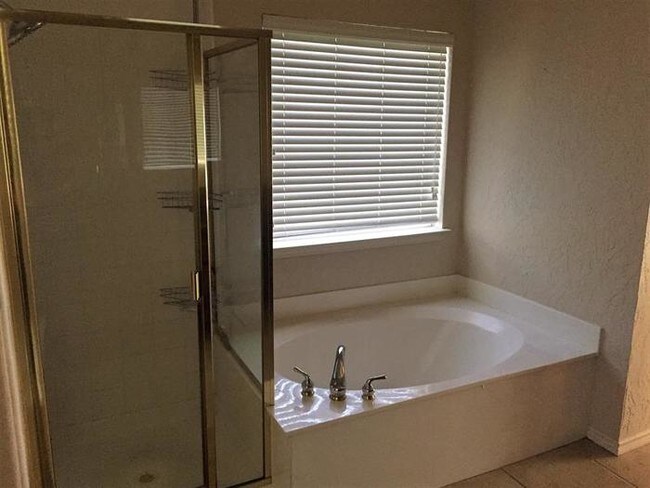Building Photo - 991 Starlight Pl, Rockwall, TX 75087