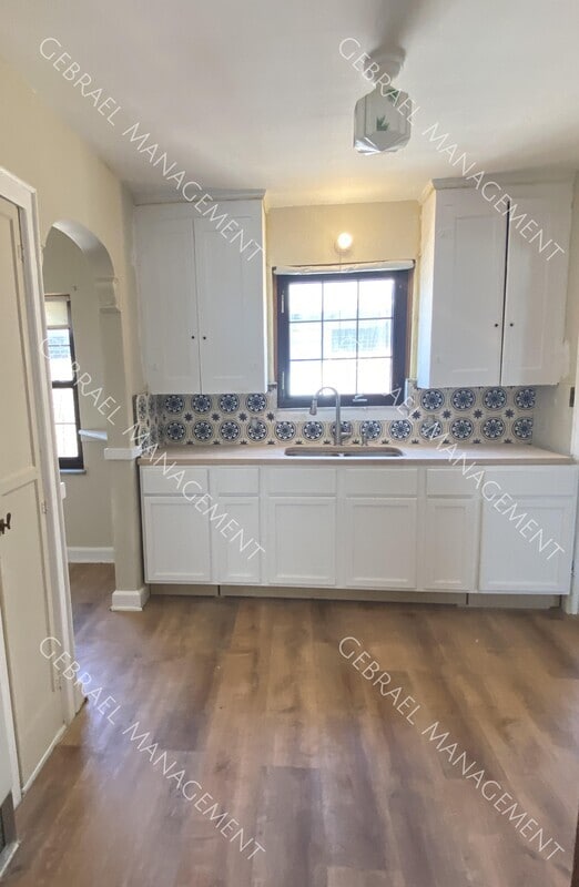 Building Photo - 14687 Winthrop St