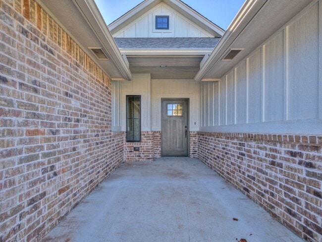 Foto del edificio - Brand New Home in Noble!