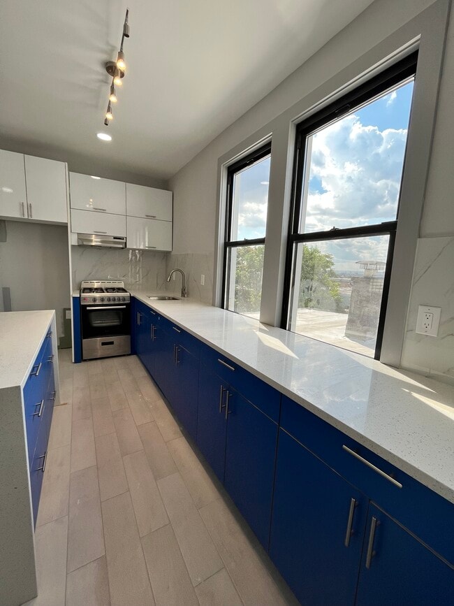 281 Cator Ave 6 - 277 Cator Ave