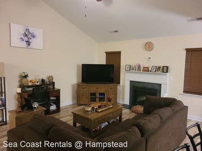 Foto del edificio - 3 br, 2 bath House - 115 Bridgeport Drive