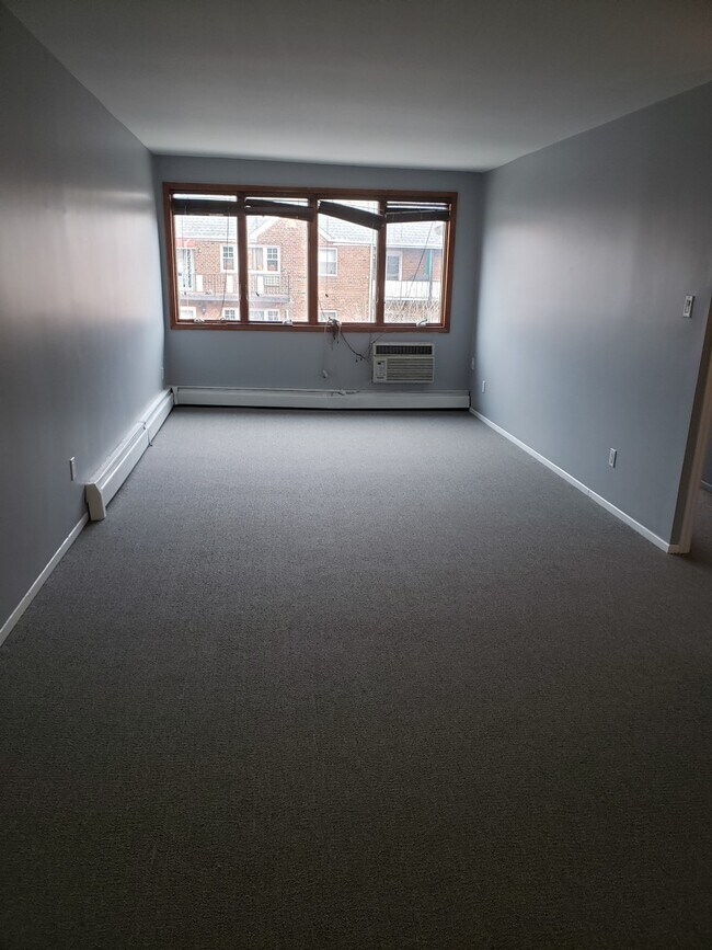 Foto del edificio - 2818 Bragg St