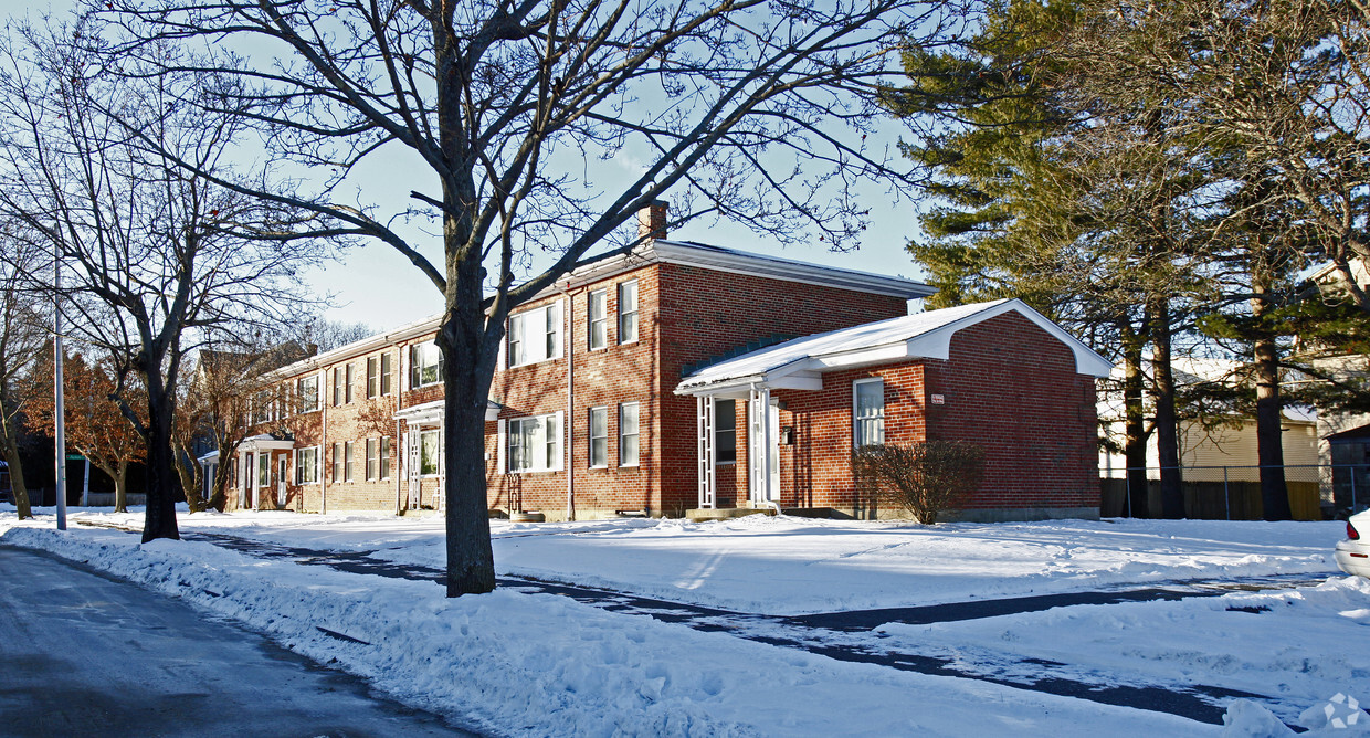 Primary Photo - Addison Apartments