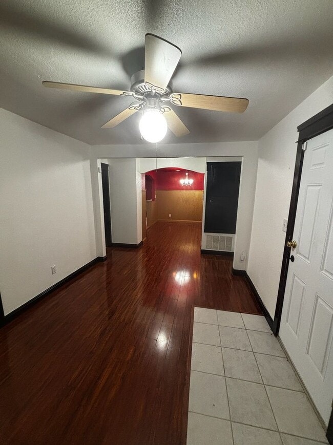 Foto del edificio - 703 Jackson St