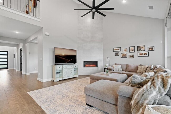 Foto del edificio - 209 Northcrest Dr
