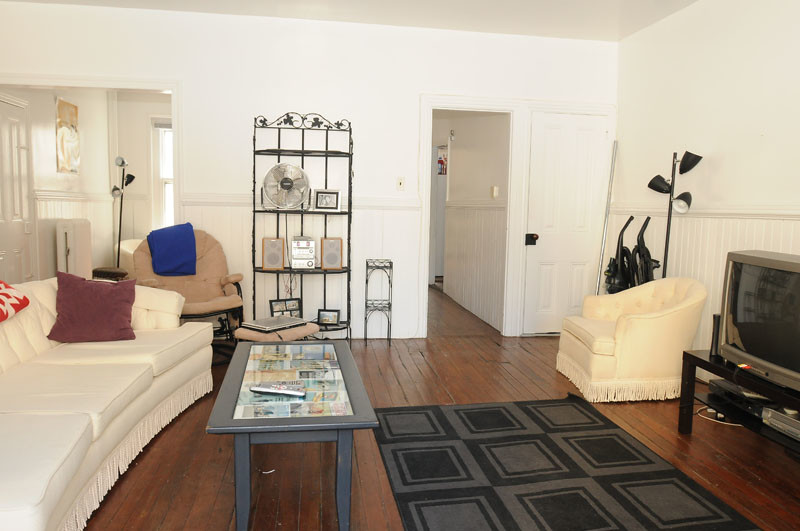 Foto principal - 4434 Baker St