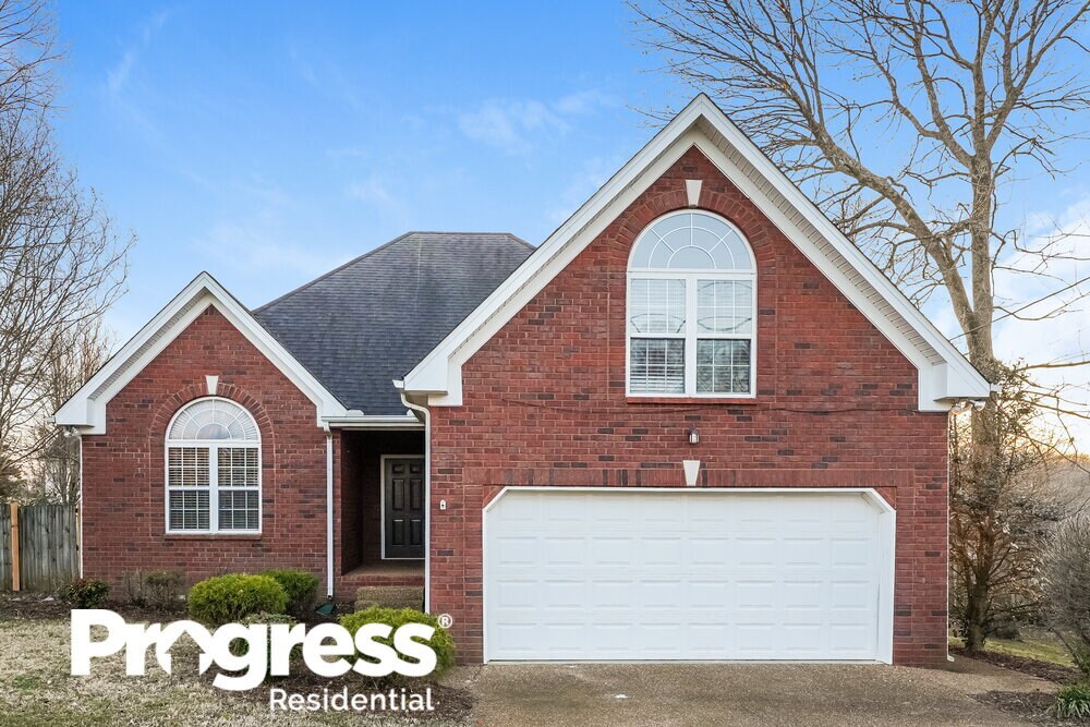 Foto principal - 205 Parrish Pl