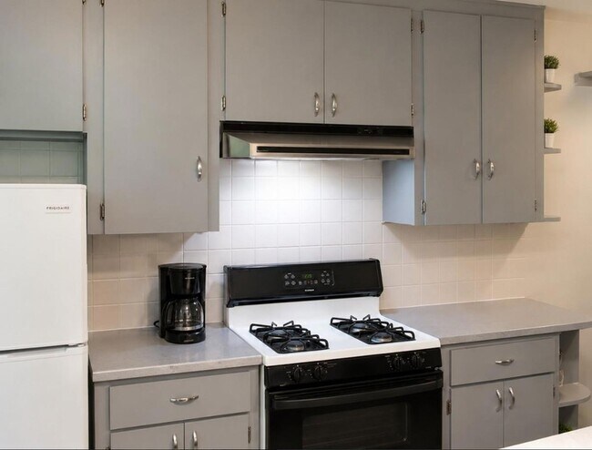 Foto del edificio - 4516 Avenue D #C C