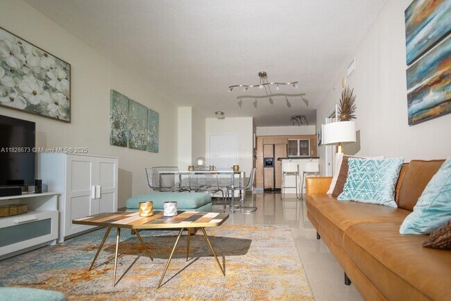 Building Photo - 335 S Biscayne Blvd