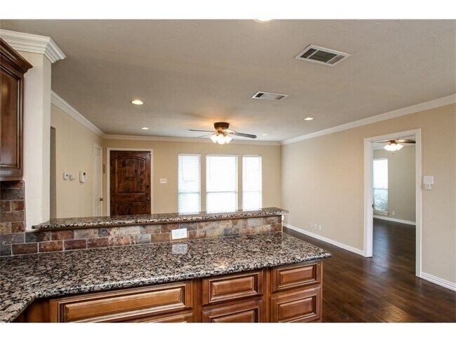 Foto del edificio - 9420 N County Rd