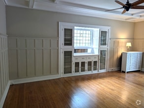 Building Photo - 69 Parkside Ave
