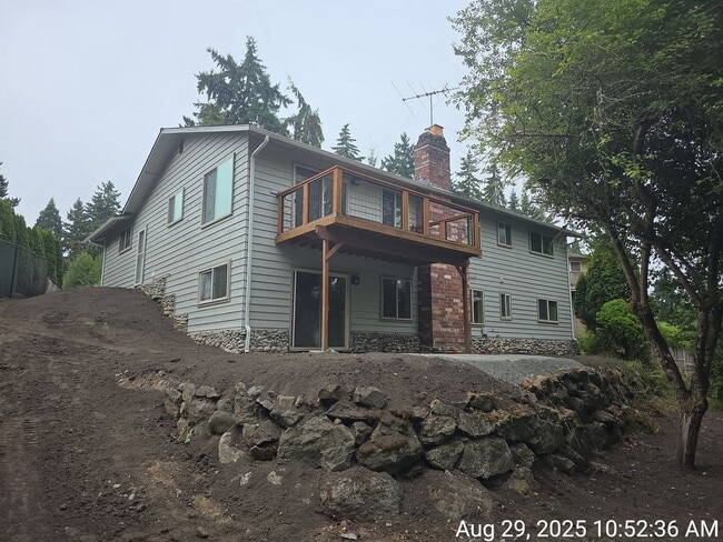 Photo - West hill Kent Daylight Rambler home - 5 b...