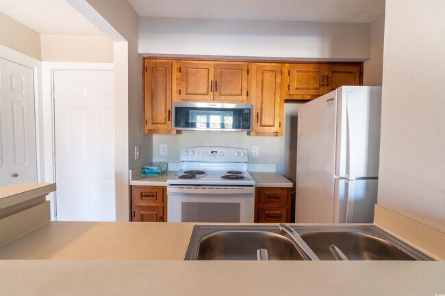 Foto del edificio - 4708 Cobblestone Dr