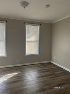 Building Photo - 565 Howe Ave