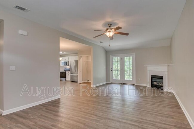 Building Photo - 2318 Prescott Pl