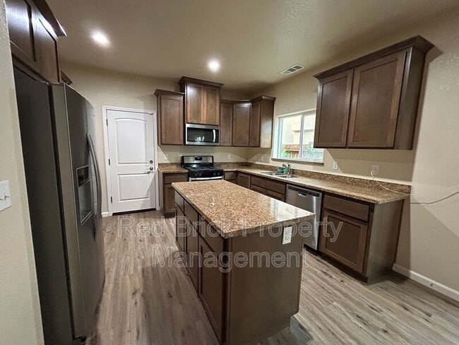 Photo - 3665 Venice Ave House