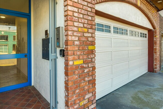 Foto del edificio - 4627 Irving St