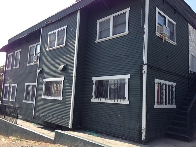 Building Photo - 430 N Bixel St