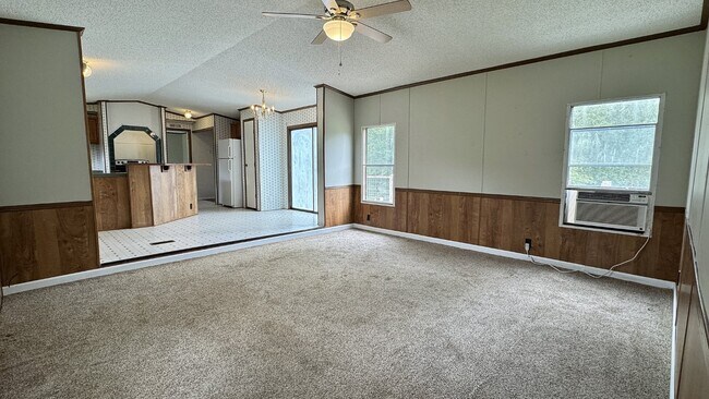 Building Photo - 3601 Jonesboro Rd