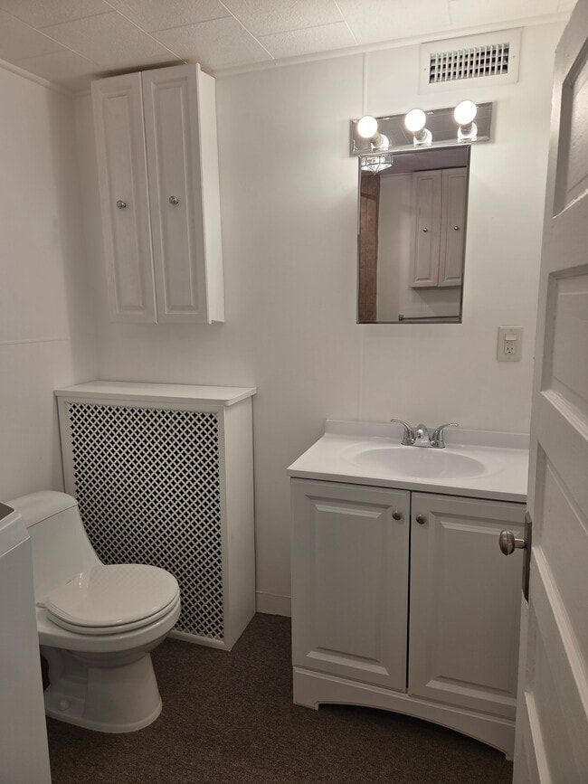 Building Photo - 1016 Leeds Ave
