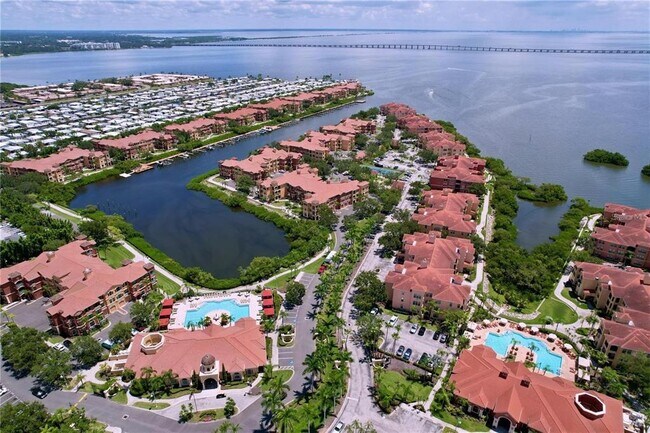 Foto del edificio - 2731 Via Capri