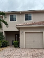 Building Photo - 3822 Clearbrook Ln