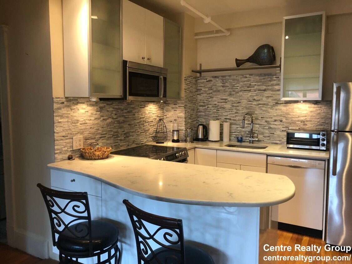 Foto principal - 520 Beacon St