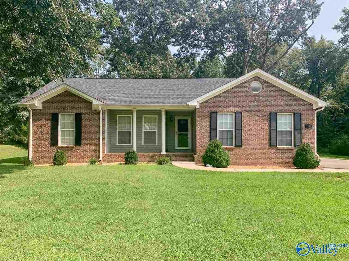 3480 Winchester Rd, New Market, AL 35761 House for Rent in New Market