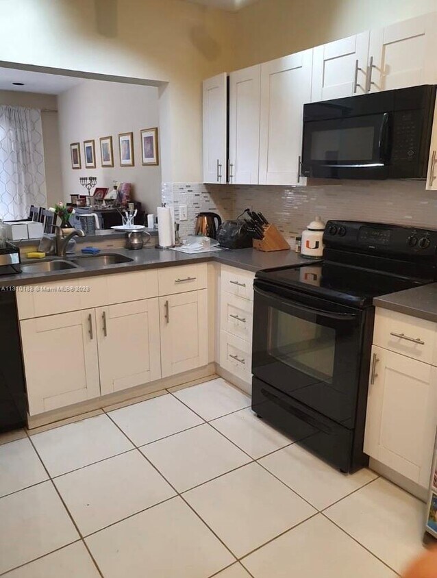 Foto principal - 21394 Marina Cove Cir