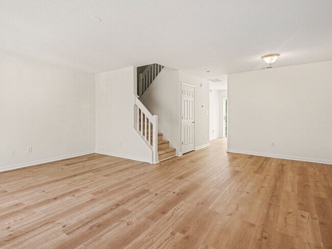 Foto del edificio - 2 Bed/2Bath Townhouse for RENT!