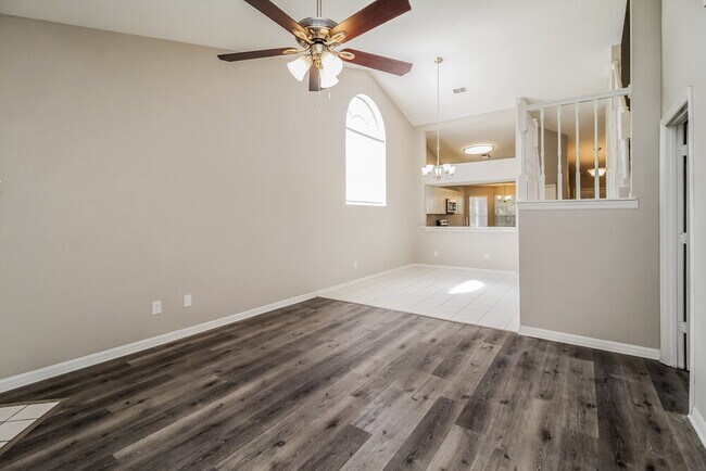 Foto del edificio - 1528 Braewick St