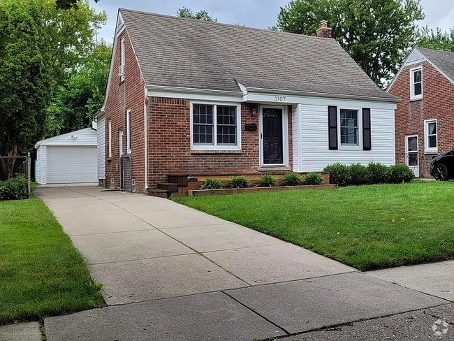 Building Photo - 3107 Ferris Ave