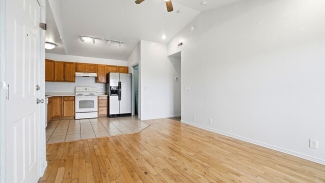 Building Photo - 8061 Copperfield Pl