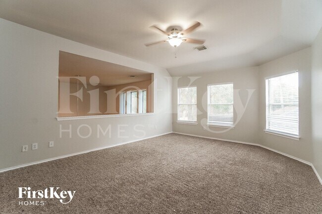 Foto del edificio - 11511 Maple Falls Dr