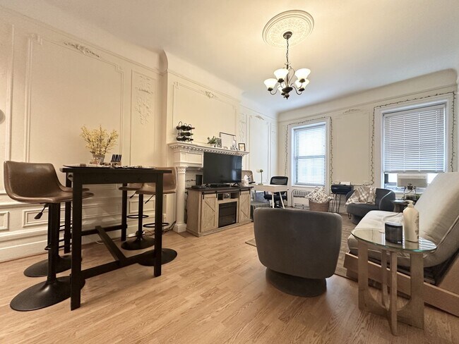 Foto del edificio - 320 W 106th St