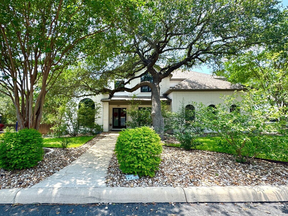 Foto principal - Gorgeous Updated Home in Evans Ranch!