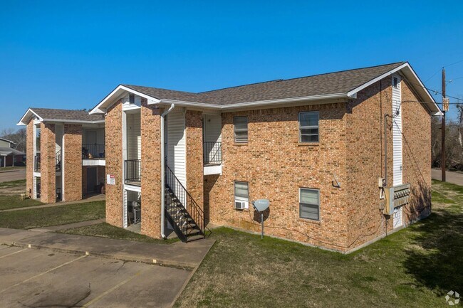 Building Photo - 520 Laredo St