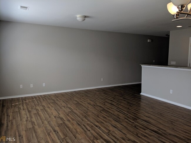 Building Photo - 119 Fairgreen St