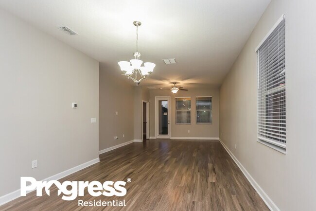 Building Photo - 9943 Ivory Dr