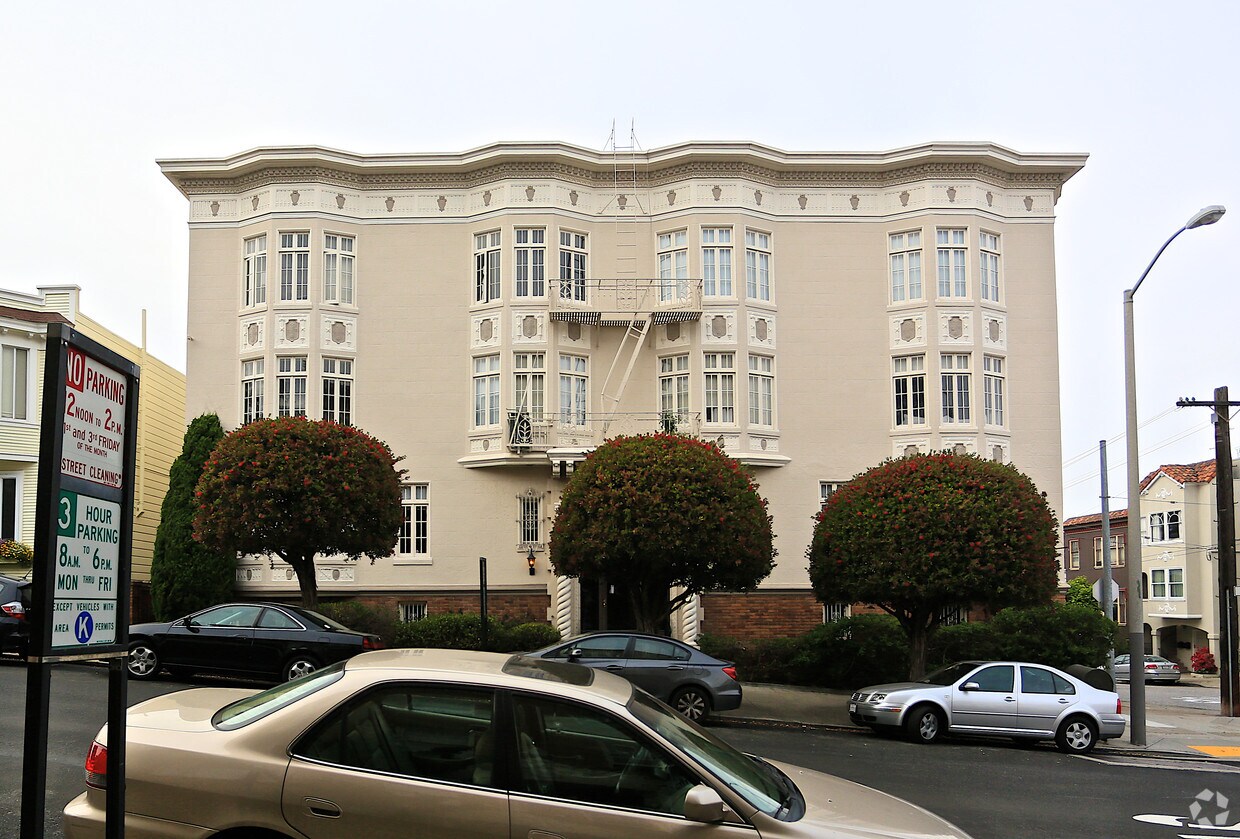 Building Photo - 2800 Filbert St