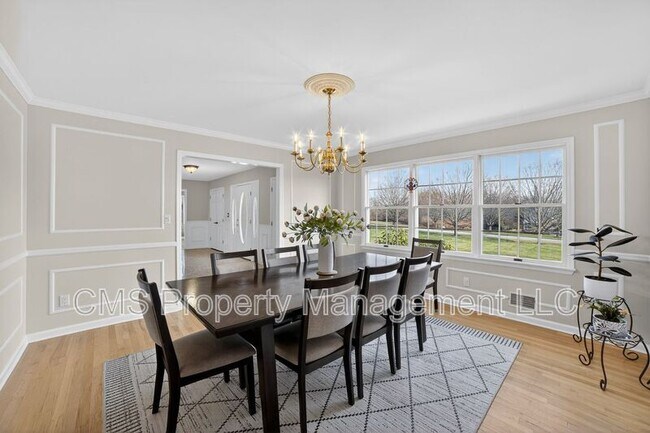 Building Photo - 7 Sun Valley Way