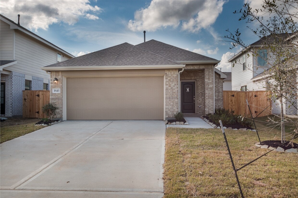 Primary Photo - 18411 Cobalt Cove Ln