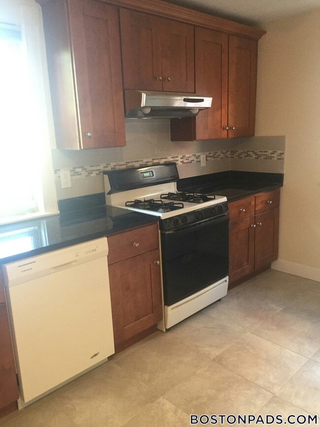 Foto del edificio - 32 Newcastle Rd