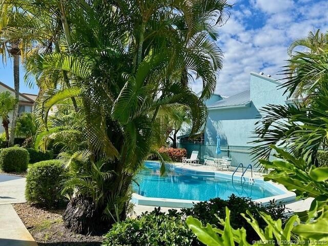 Building Photo - 950 S Kanner Hwy