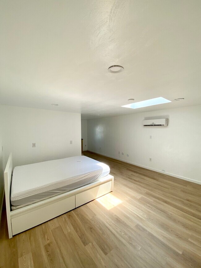 Dormitorio - 531 Burleigh Ave