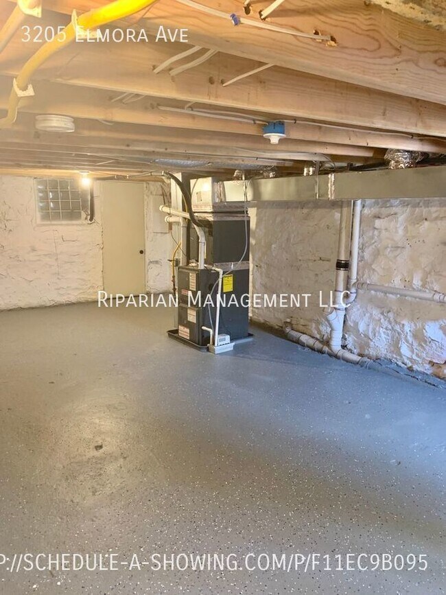 Building Photo - Welcome Home!