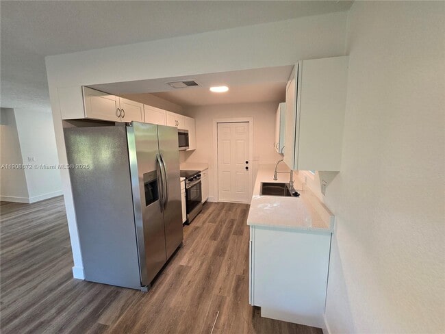 Foto del edificio - 541 SE Penn Ave