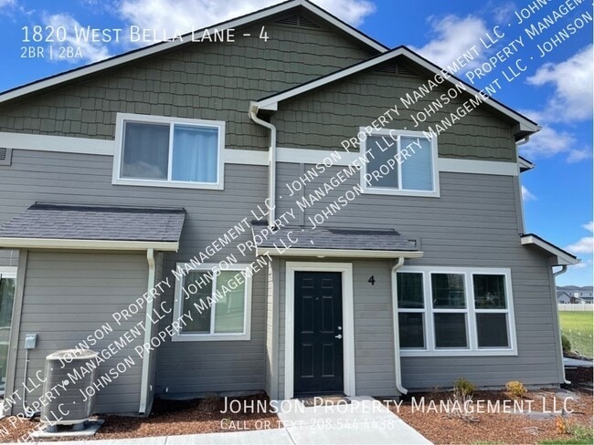 Building Photo - Check out this Nampa Apartment on Bella Lane!