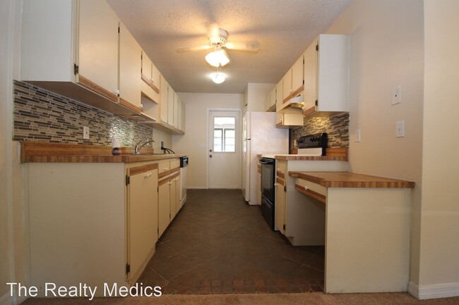 Building Photo - 3 br, 2 bath House - 758 W Rosewood