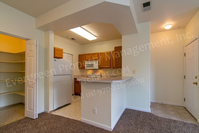 Building Photo - 4545 Wheaton Dr